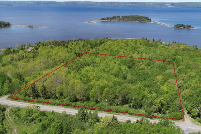 Der Kauf eines Grundstücks bei uns in Kanada