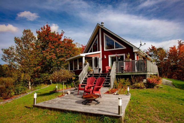 Häuser auf Cape Breton - www.goldenlakeestates.com