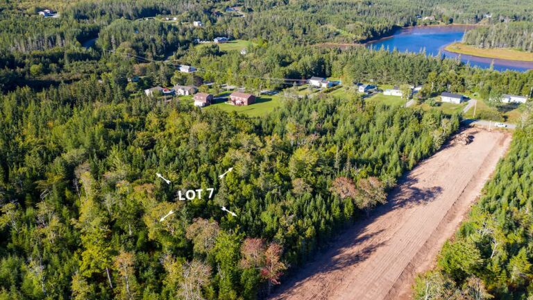 Grundstücke in Kanada -www.immobilien-goldenlake.com