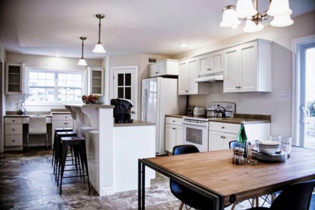 Häuser und Ferienhäuser in Kanada - www.goldenlakeestates.com