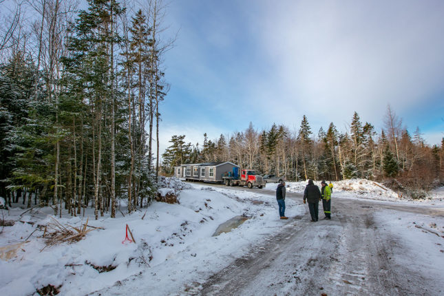 Mobile Home Anlieferung auf Cape Breton Island
