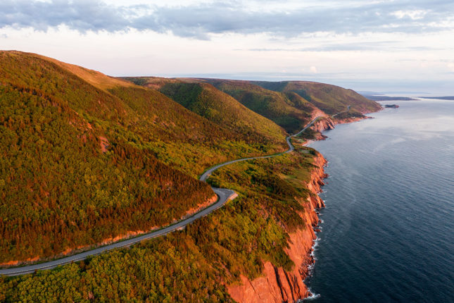 Auf 300 km führt die Route um die Nordspitze von Cape Breton Island