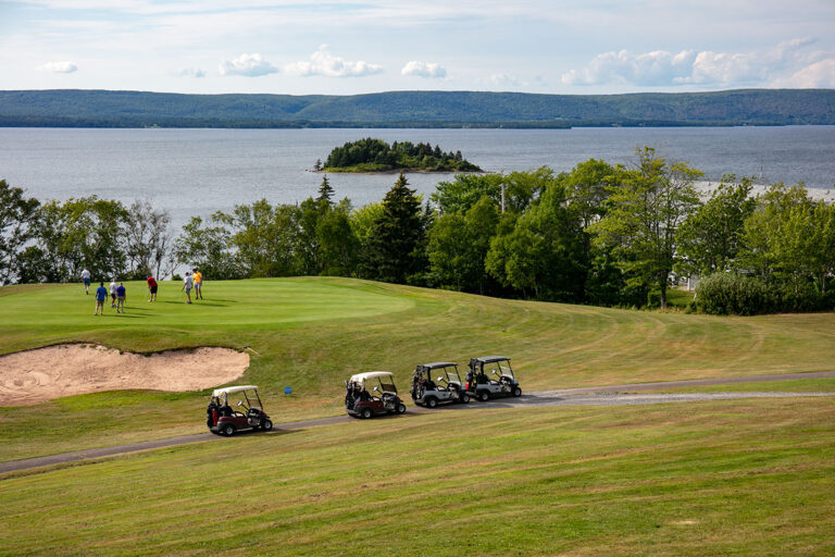 West Bay Hills Deluxe - Grundstücke in Cape Breton Island, Kanada