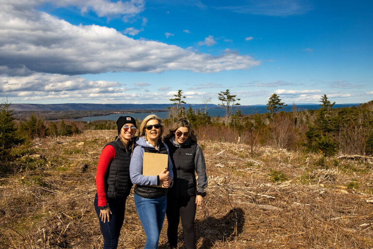 West Bay Hills Deluxe Grundstücke