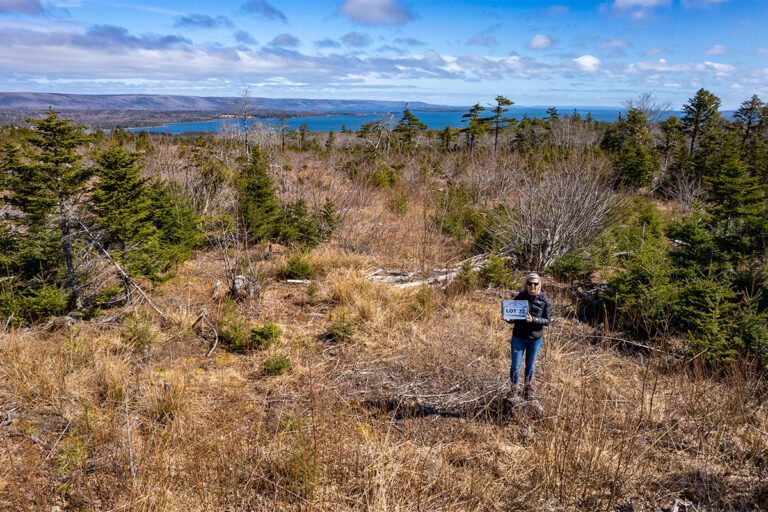 West Bay Hills "Little Creek" Immobilien in Cape Breton