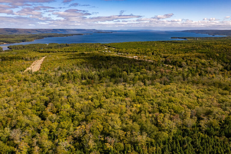 86.000qm Abenteuer-Grundstück für alle Natur-Liebhaber