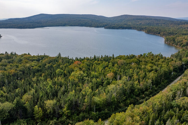 Wassergrundstück mit eigenem Ufer in Kanada, Cape Breton Island