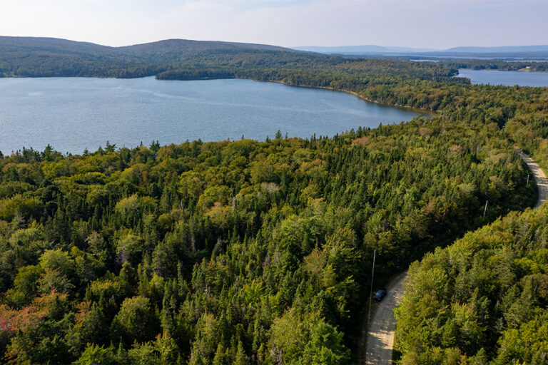 Wassergrundstück mit eigenem Ufer in Kanada, Cape Breton Island