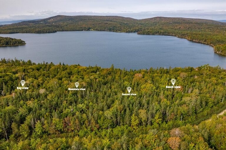 Wassergrundstück mit eigenem Ufer in Kanada, Cape Breton Island