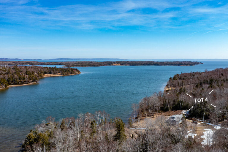 Malagawatch Harbour- Wassergrundstück mit ca. 96m Ufer